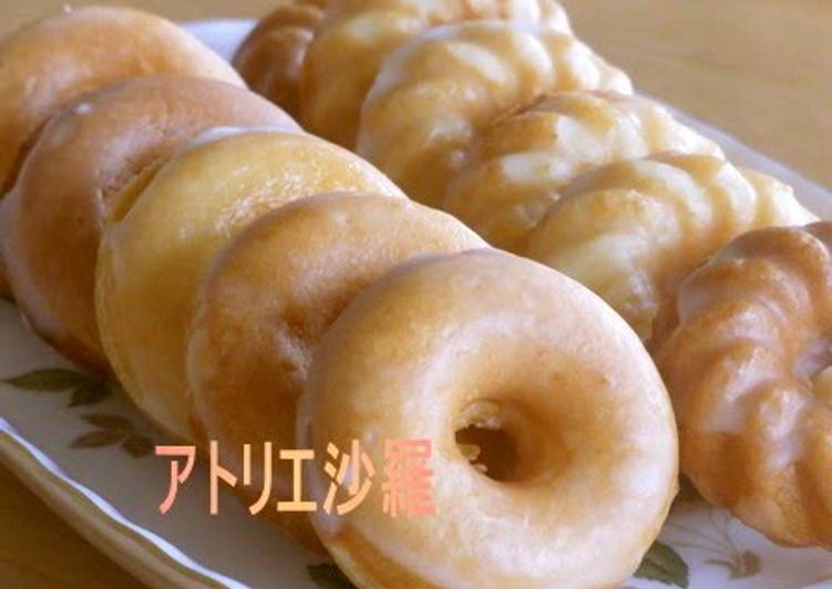 7 Delicious Homemade Honey Lemon Yogurt Baked Donuts