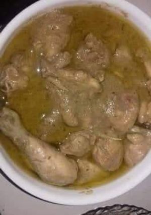 A picture of White karahi simple and easy.
