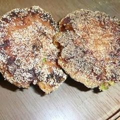 A picture of Asian tuna patties.