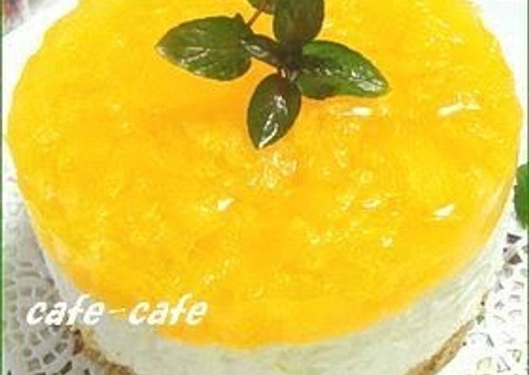 Recipe of Perfect Tri-Color No-bake Cheesecake Topped with Jello