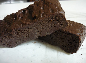 A picture of Low-Sugar Soy Flour Brownies.