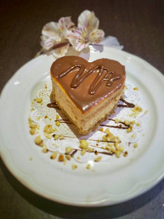 Una foto de Cheesecake de crema de maní frío