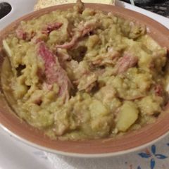 Crock pot pea and ham soup (pea wack) A picture of Crock pot pea and ham soup (pea wack).