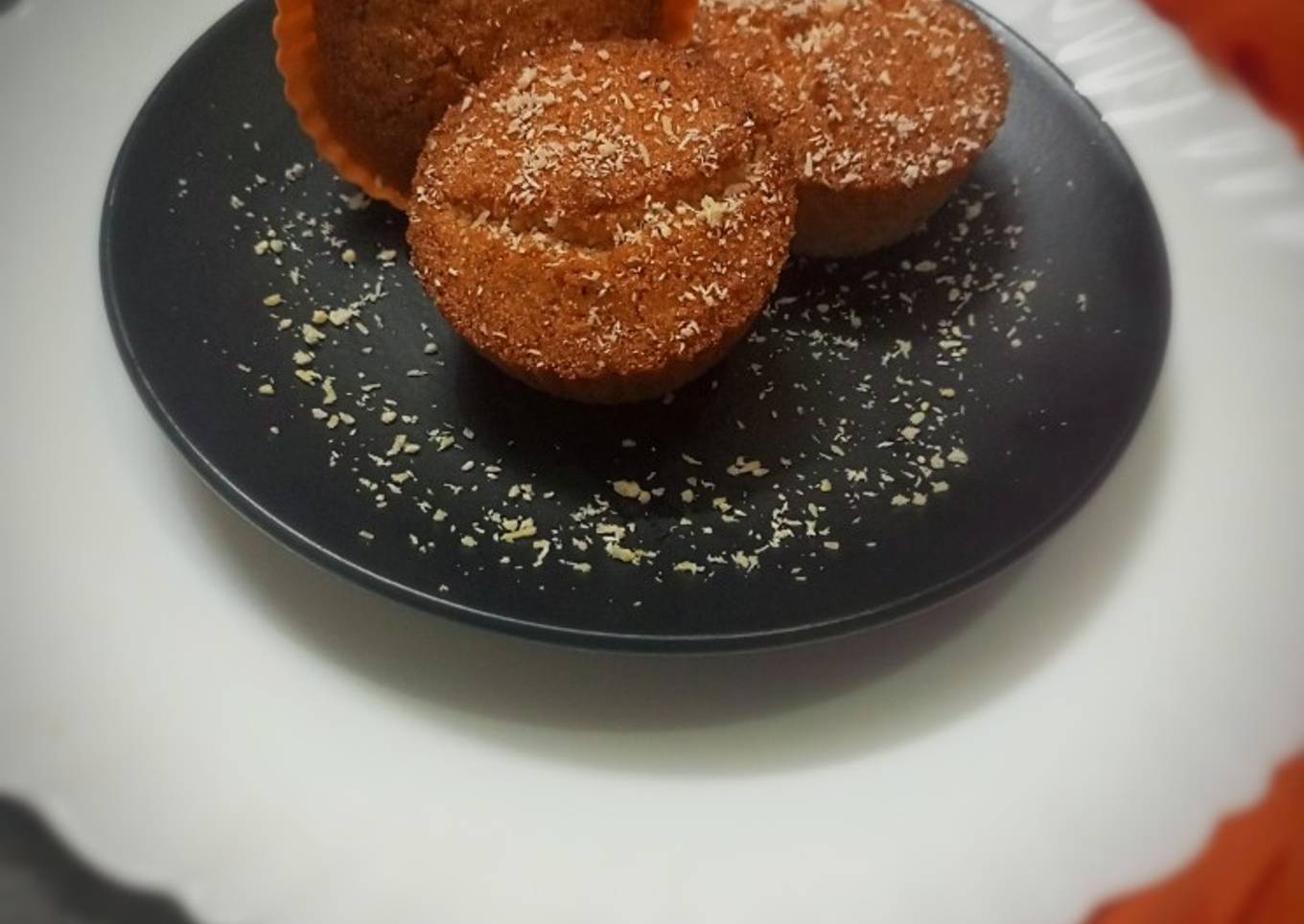 Semolina coconut muffin