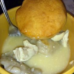 A picture of Chicken n Dumplins.