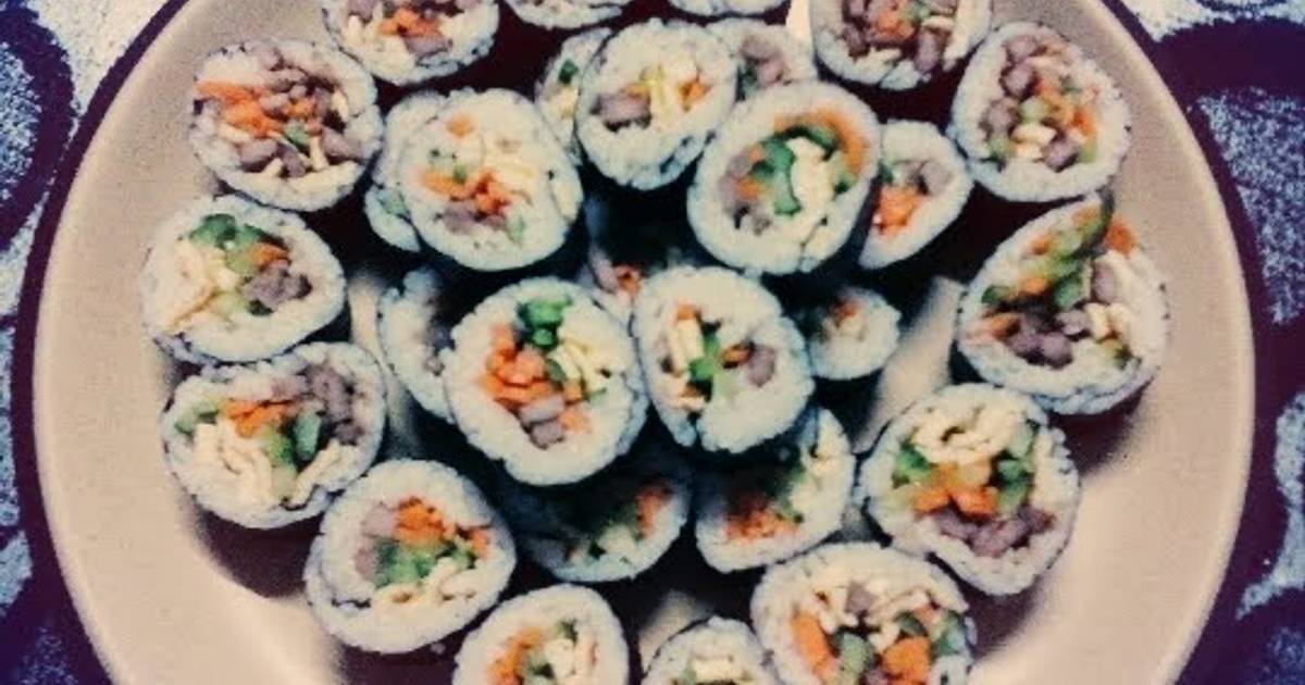 Lunch Box: Korean sushi Roll, Kimbap, Recipe