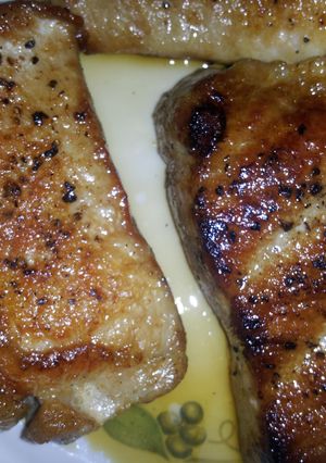A picture of Steakhouse quality pork loin chops.