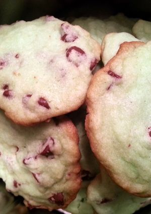 A picture of mint chocolate chip cookies.