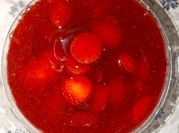Una foto de mermelada de frutilla fácil
