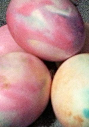 A picture of Tinklee's Shaving Cream Dyed Eggs.