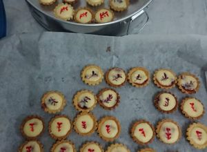 Gambar Cheese tart blueberry + strawberi