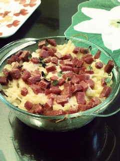 A picture of easiest Mac and cheese !.
