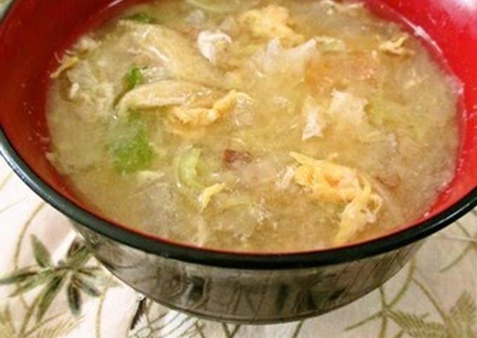 Chinese Cabbage & Egg Miso Soup With Bonito Flakes