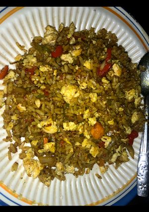 A picture of Chinese fried rice.