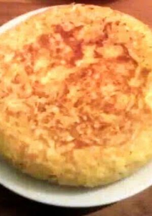 A picture of Tortilla De Patatas (Spanish Omelette).