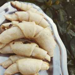 A picture of Croissant maison.