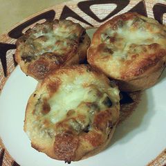 A picture of Philly Cheesesteak Bowls.