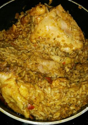 A picture of Cajun chicken rice.