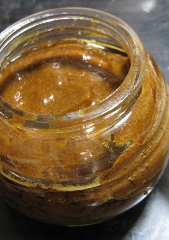 A picture of Macrobiotic Umesho Bancha Paste.