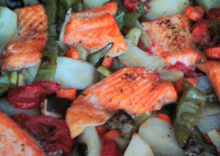 Now You Can Have Your Baked Salmon in Beer with Vegetables