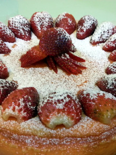 A picture of Raspberry flavored cheesecake.
