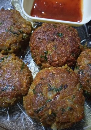 A picture of Turai k chilke k kebab.