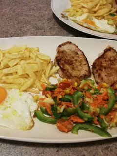Una foto de Plato combinado