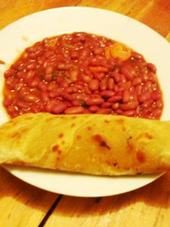 A picture of Stewed beans with chapati.