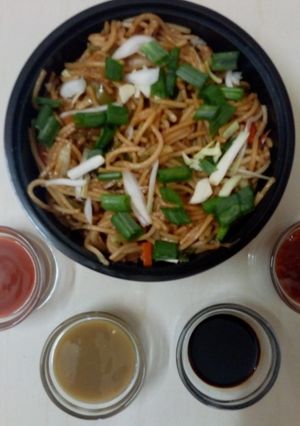 A picture of Hakka noodles.