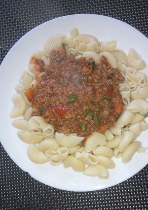 A picture of Macaroni And minced meat.(Macaroni goulash).