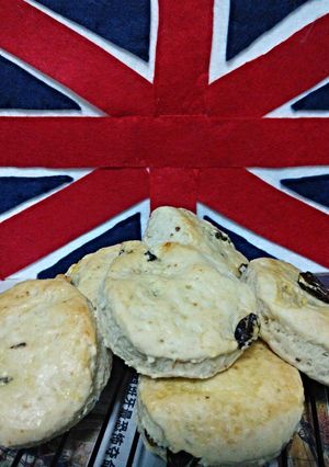 A picture of English Scones.