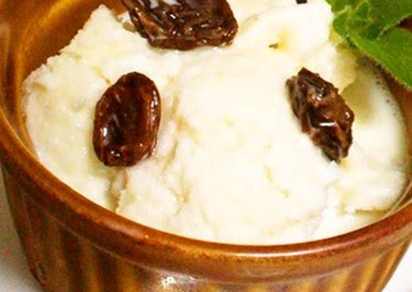 Low-Cal Rum Raisin Ice Cream