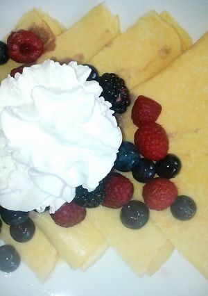 A picture of Fourth of July Crêpes.