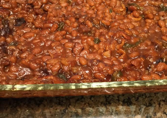 Steps to Prepare Super Quick Homemade Rayelle&#39;s Famous Baked Beans