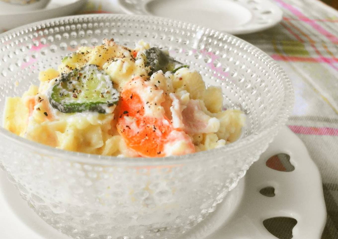 Mild Potato Salad with Milk