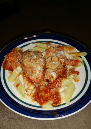 A picture of Crockpot Chicken Parmigiana..