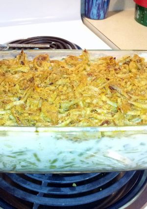 A picture of French's original green bean casserole.