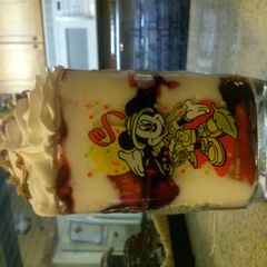 A picture of Momma's parfaits.