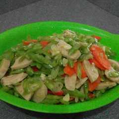 A picture of Tumis buncis wortel baso.
