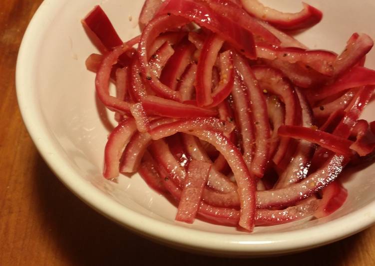 Iz's Vegan "Pickled" Red Onion