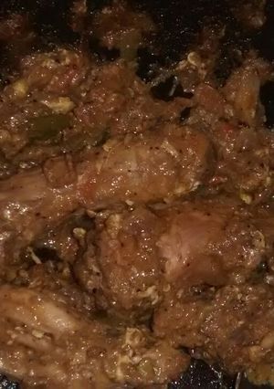 A picture of Pacha manga chicken masala.
