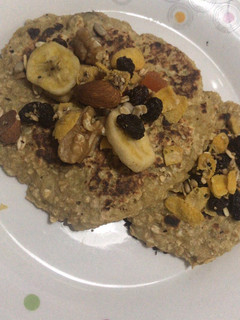 Una foto de Pancake de avena y banana
