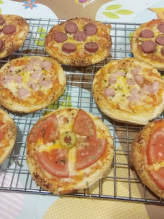 Una foto de Mini-pizzas con pan de molde