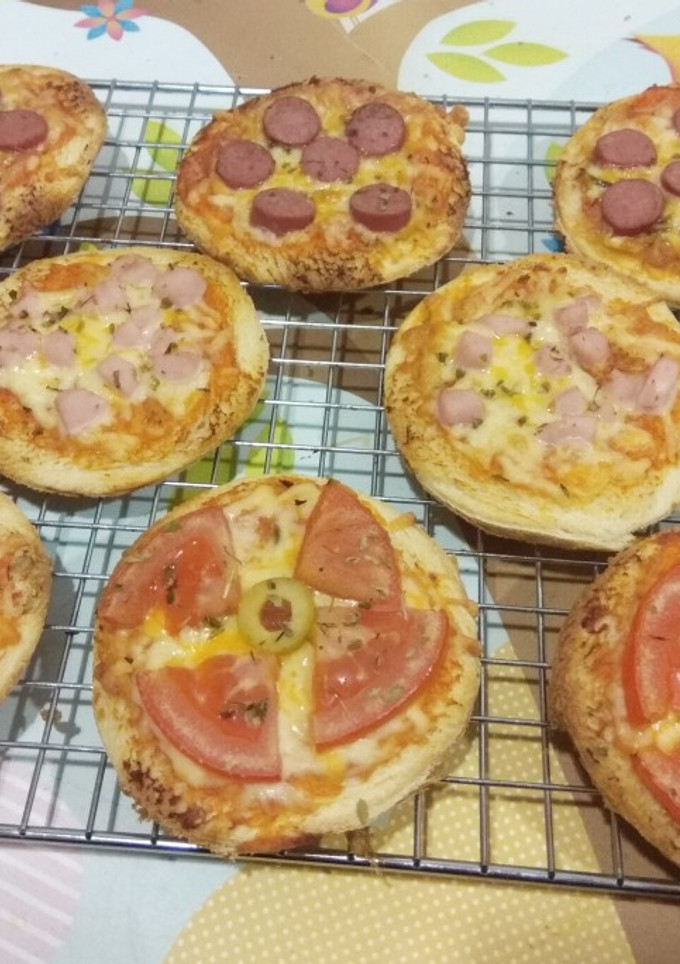 Una foto de Mini-pizzas con pan de molde