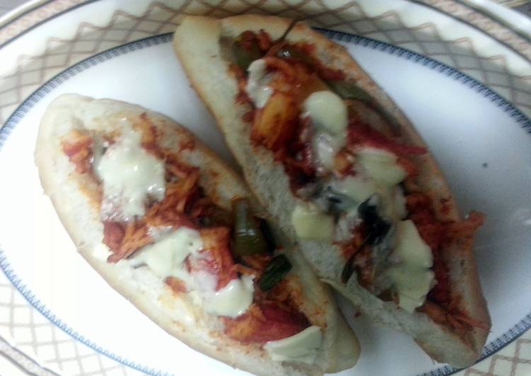 Chilli pepper crab meat sandwich Chilli pepper crab meat sandwich
