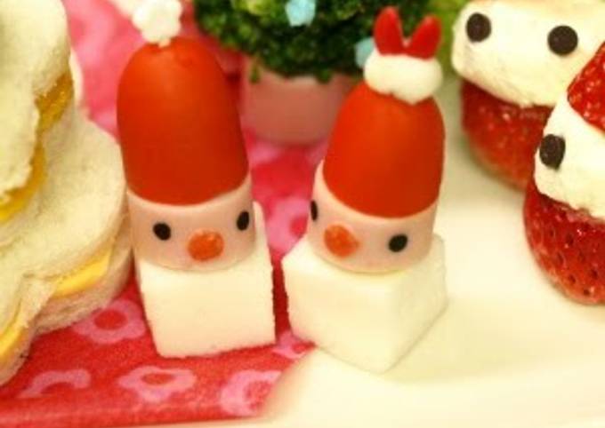 Step-by-Step Guide to Prepare Favorite Christmas Santa Clause Pinchos