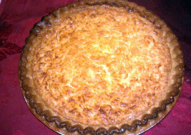 How to Make Flavorful Coconut Custard Pie