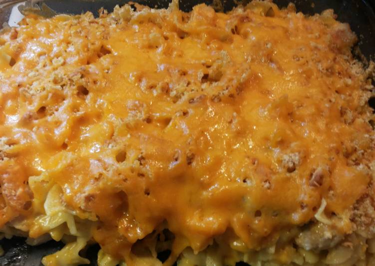 Get Healthy with Cheesy Chicken Noodle Casserole