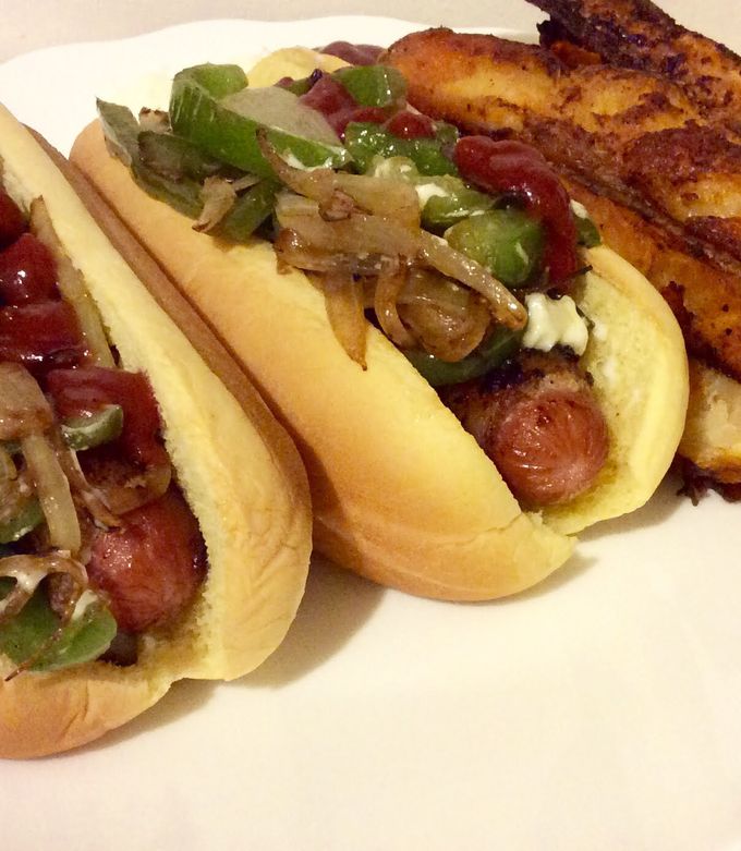 A picture of LA Hotdog.