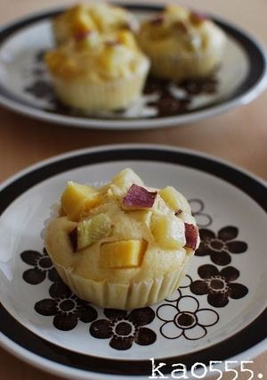 A picture of Sweet Potato Steamed Bread Made with Pancake Mix.